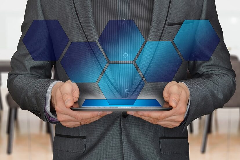 businessman, consulting, business-2606502.jpg